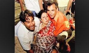 শেখ হাসিনার সন্ত্রাসবিরোধী সমাবেশে গ্রেনেড হামলা