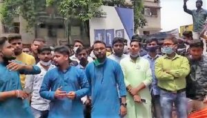 বিদ্যাসাগর কলেজ তৃণমূল ছাত্র পরিষদের পক্ষ থেকে কলেজ প্রাঙ্গণের সম্মুখে একটি জন্মদিন উদযাপন অনুষ্ঠান করা হয়